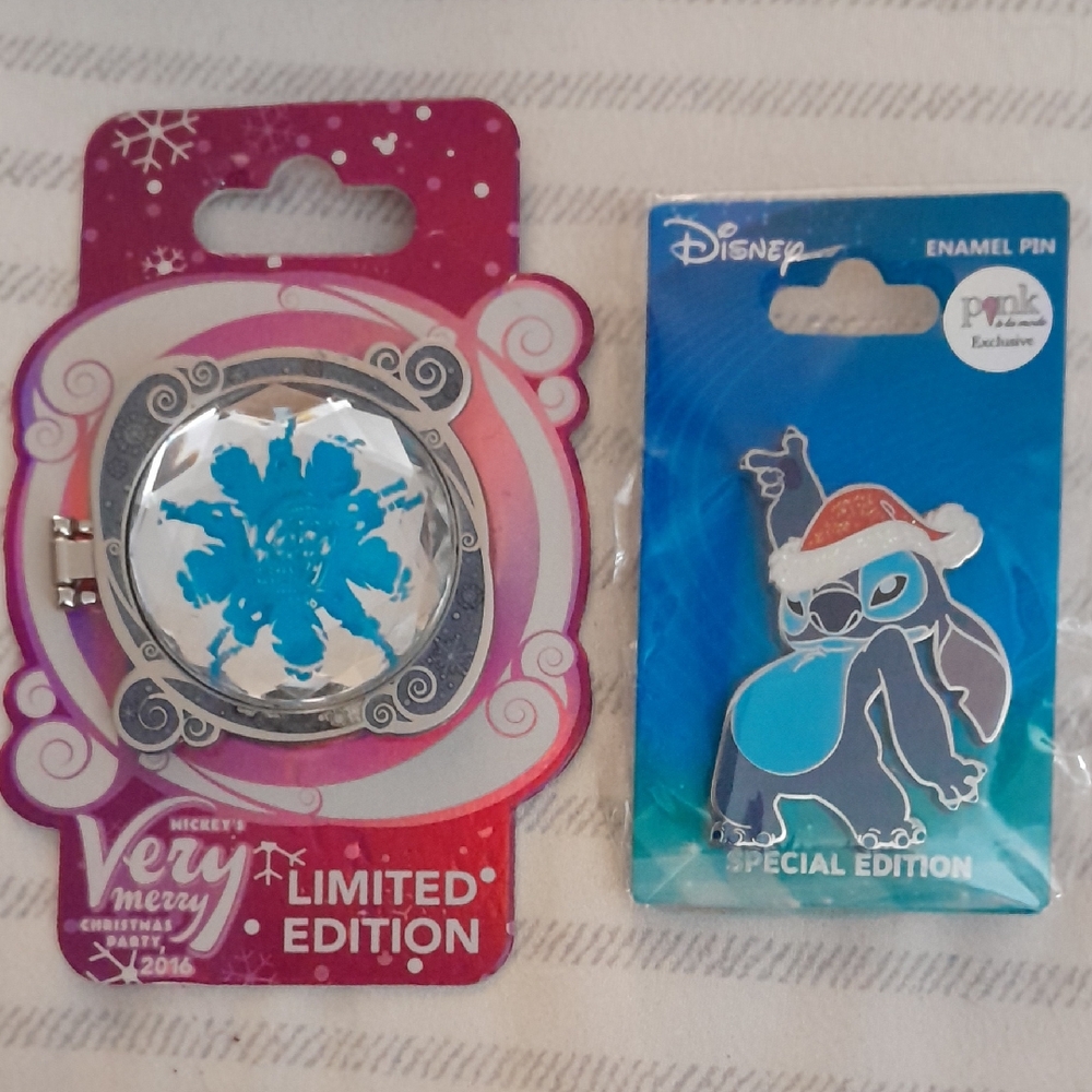 Disney Lilo & Stitch Limited Edition Christmas Pins